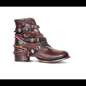 Freebird by Steven  Crue Boot